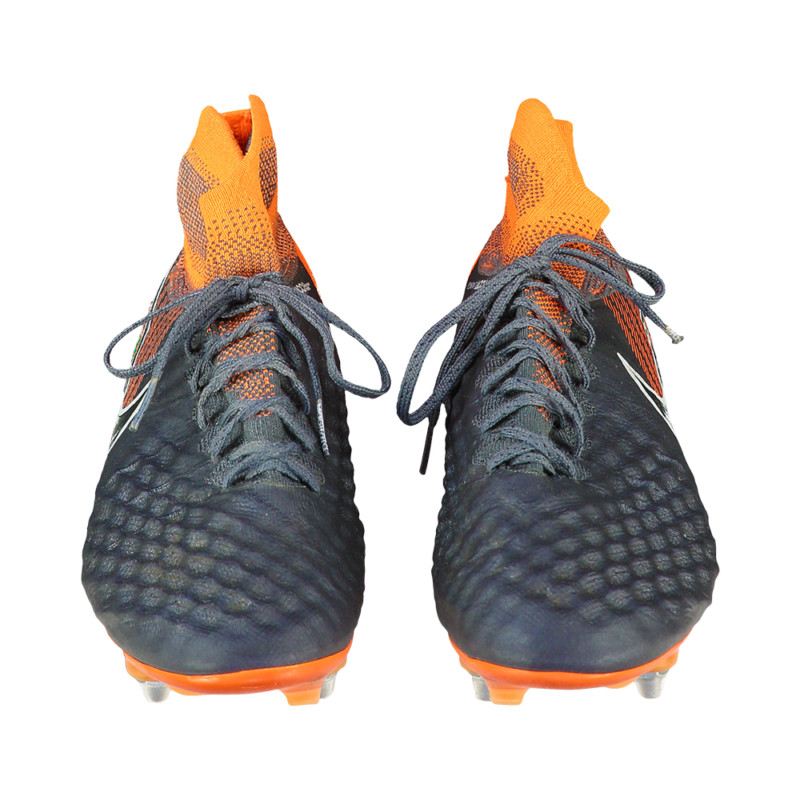 utilizar Adulto transferir David Luiz' Nike Magista Boots Grey/Orange Flyknit. Match Worn. Bespoke -  Footballers4Change